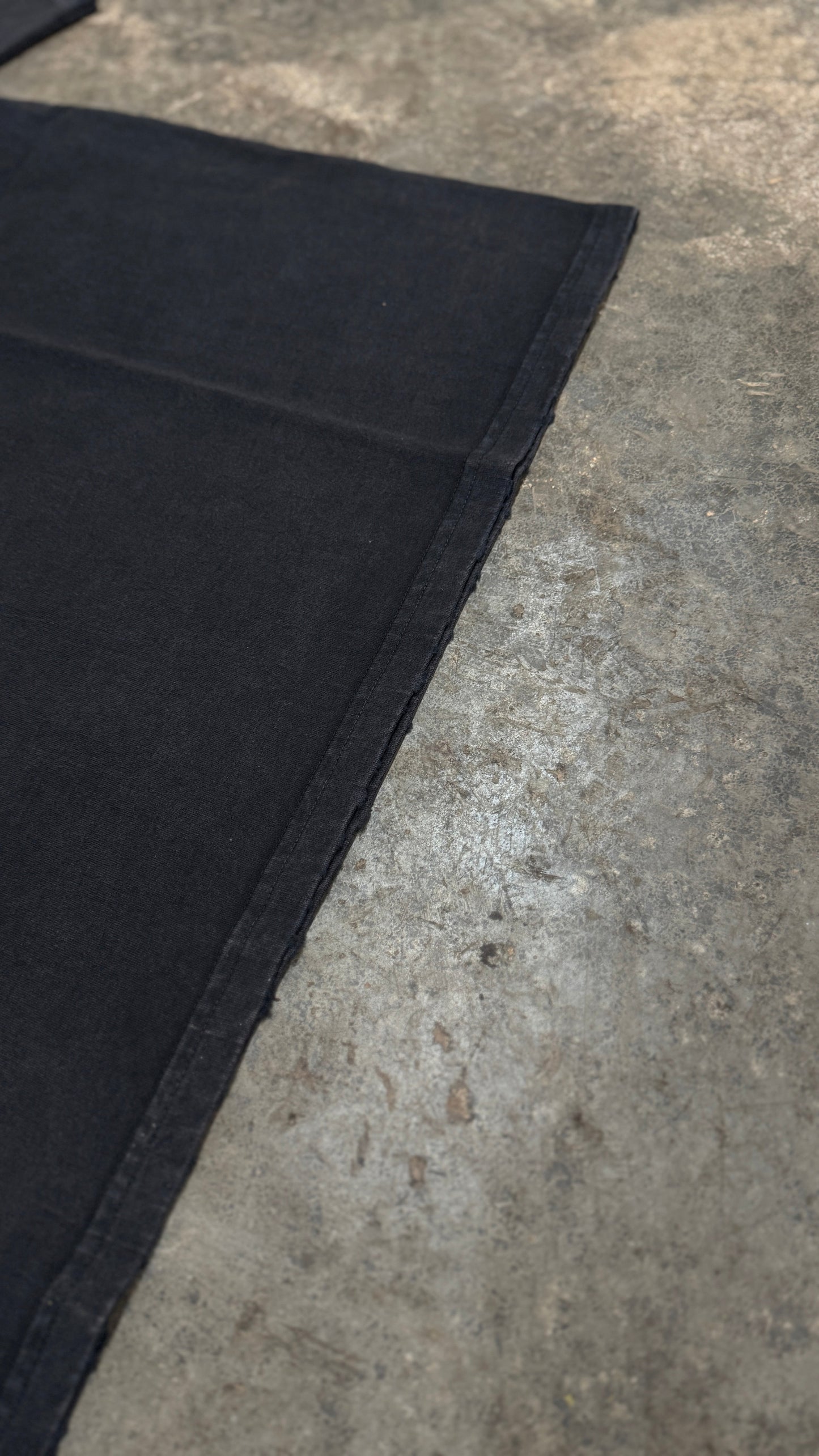 Onyx Tee